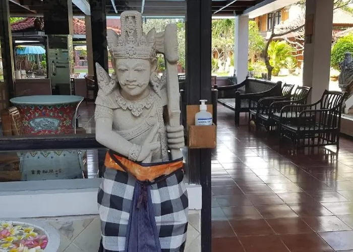 Puri Naga Beachfront Hotel