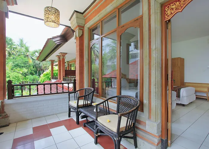 Puri Naga Beachfront Legian (Bali)