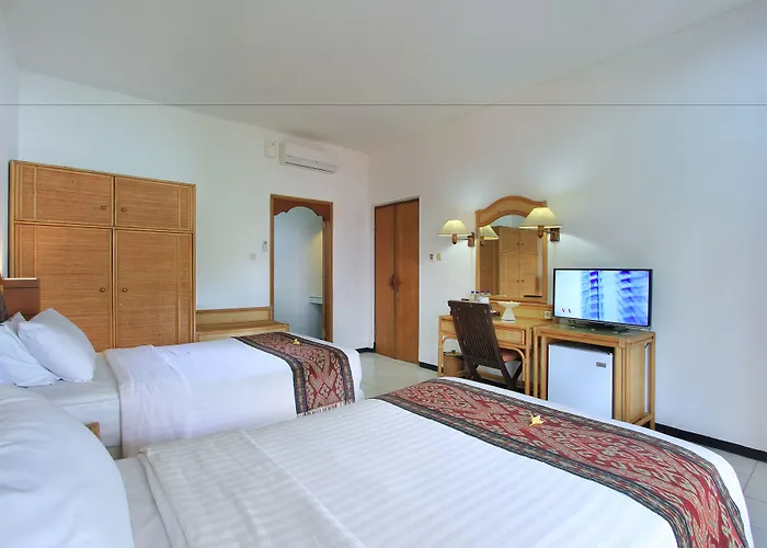 Hotel Puri Naga Beachfront