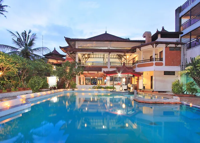 Hotel Puri Naga Beachfront