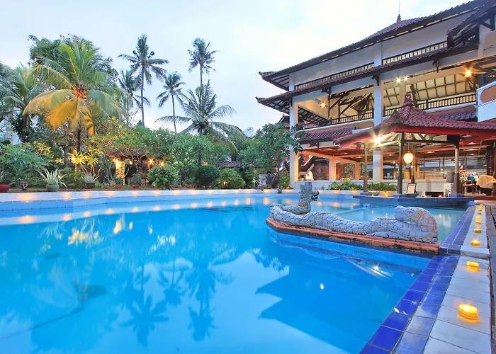 Puri Naga Beachfront Hotel