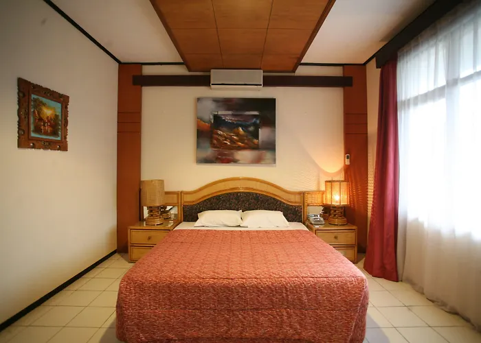 Hotel Puri Naga Beachfront