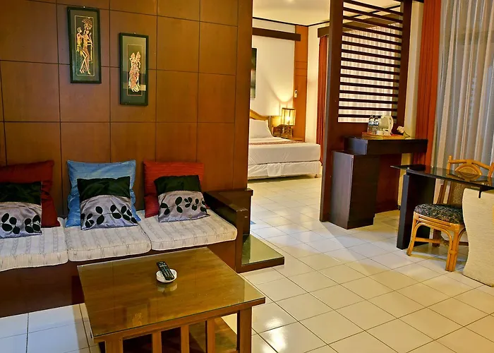 Puri Naga Beachfront Hotel Legian (Bali)