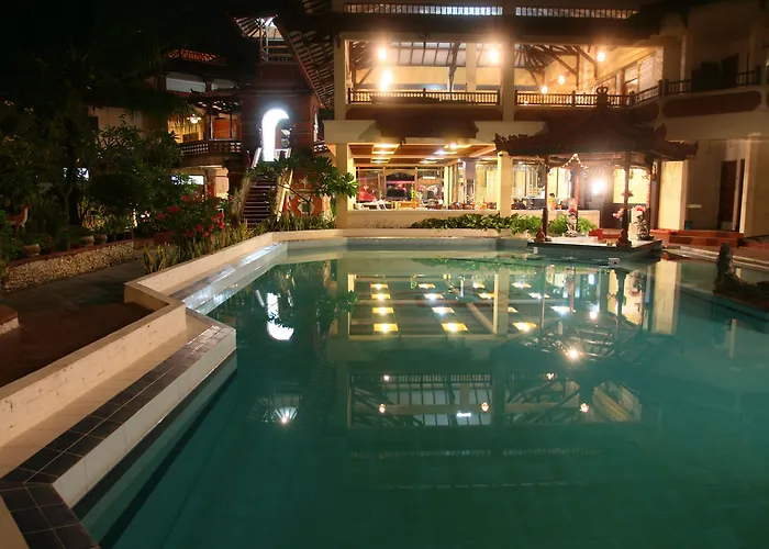 Hotel Puri Naga Beachfront