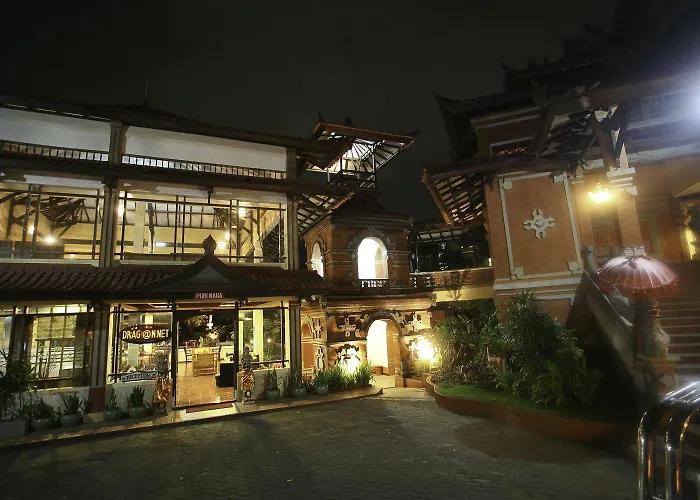 Puri Naga Beachfront 3*