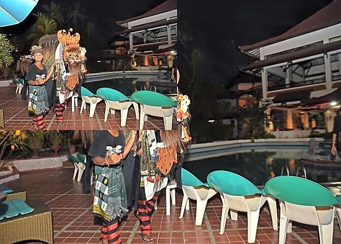 Puri Naga Beachfront Hotel