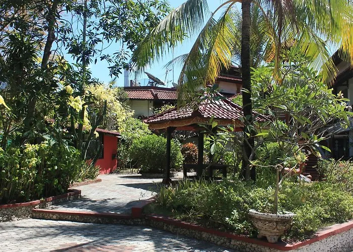 Hotel Puri Naga Beachfront Legian (Bali)