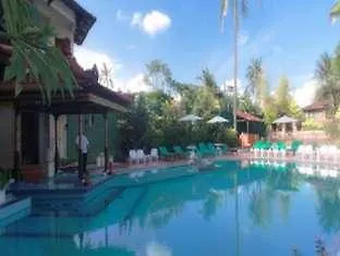 Hotel Puri Naga Beachfront 3*
